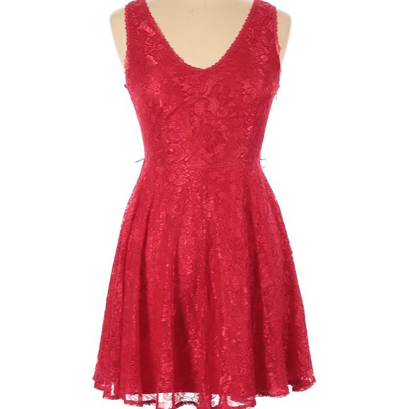 EXPRESS RED COCKTAIL DRESS - Picture 1 of 2